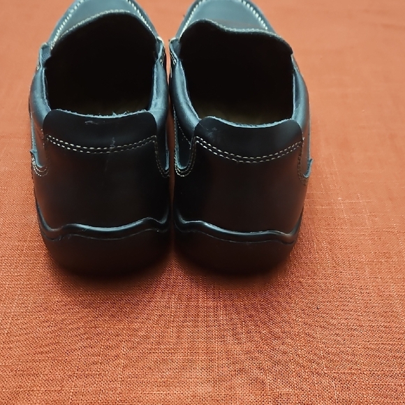 G.H. Bass & Co. Black Leather Loafers main image 4